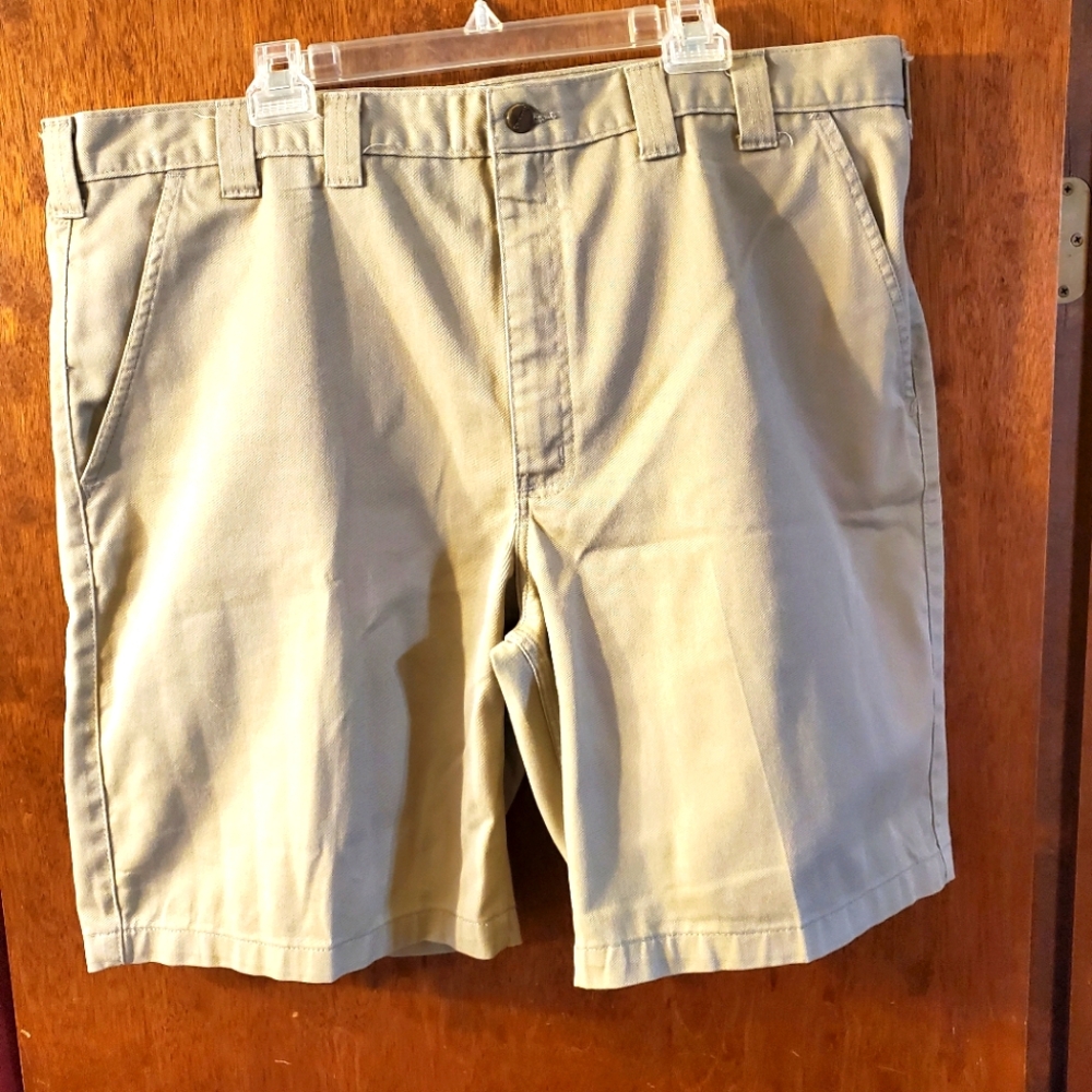 Carhartt Men's Khaki Flat Front Shorts size 44